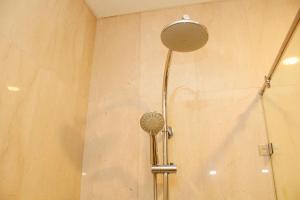 Stunning and Comfy 2BR + Study Room at Sudirman Suites Apartment By Travelio