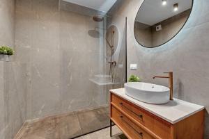 DOKI apartments by Staywin