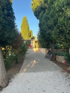 Villas VILLA 4* avec PISCINE dans le bas du village de BORMES les MIMOSAS : photos des chambres