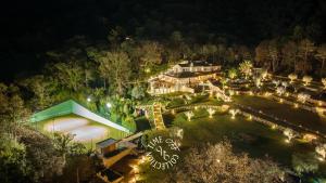 Domaine du Manouiyé by Time Off Collection