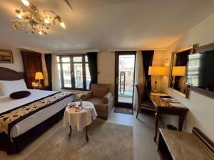 GLK PREMIER Regency Suites & Spa