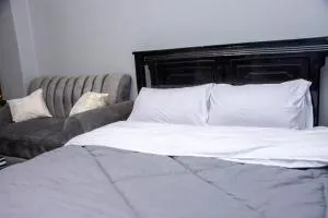 Sweet home - Makerere