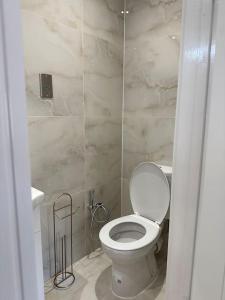 CozyCorner - 2 Bed in Egham Heathrow Windsor