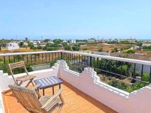 Chalet en Zahora con vistas al mar La Luna Blan