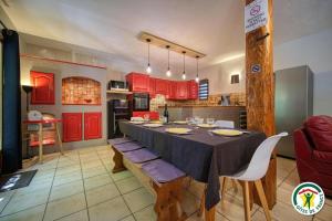 Maisons de vacances Les Platanes : photos des chambres