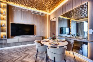 52 I 42 Tower by Emaar, Dubai Marina