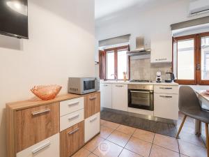 Corner Apartments - Nicola