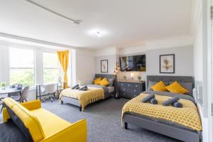 Open Mind Property - Studio with 2 Beds