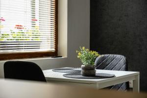 Perfect Stay Near Sea Garden 3