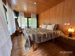 Double Room with Garden View room in Moleiro da Costa Má
