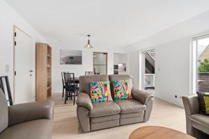 Marlie s Home - comfort stadsapp met zonnig terras