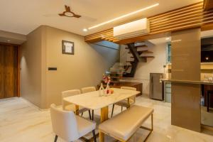 Alaya Stays - Imperial Mystara 5BHK near Khandala Hills