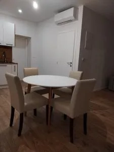 Kućica Nada - Konjevrate