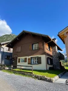 St Wendelin - 特里森