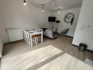 Maisons de vacances Le Beauval enchante proche zoo & chateaux de la Loire : Maison 2 Chambres