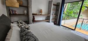 VILLA MARTINA with private swimming pool