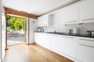 Host & Stay - Sunnyside Barn