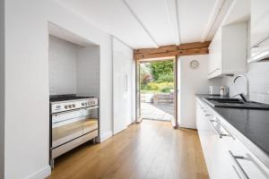 Host & Stay - Sunnyside Barn