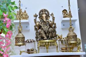 Farm Stay with Pool & 3BHK Villa