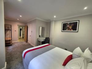 The Beverley Apartments London - Victoria