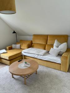 55m2 Chemnitz Rabenstein Kids Welcome, Wifi, Privater Parkplatz, Waschmaschine, Babybett, Klimaanlage