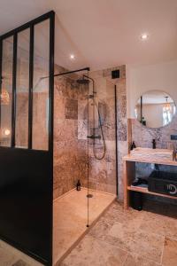 Hotels Les Suites de l-Etang : photos des chambres