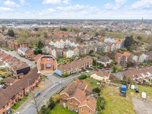 3br Home Parking Dart Board Pet Friendly