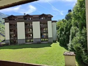 Appartements Charmant Studio a Brides-les-Bains avec Balcon, Parking et Wifi Inclus - FR-1-512-249 : photos des chambres