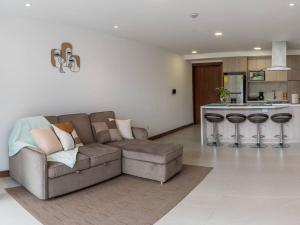 Cozy and Modern Apartment, in Cuenca