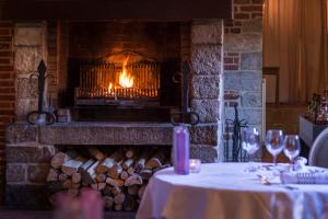 Hotels LOGIS-Hotel La Gentilhommiere : photos des chambres