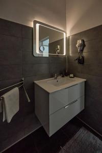 Sorica & Cazacu Apartments by Pensiunea Noni Boutique
