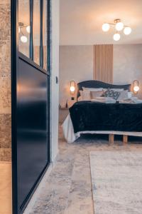 Hotels Les Suites de l-Etang : Chambre Double - Vue sur Jardin