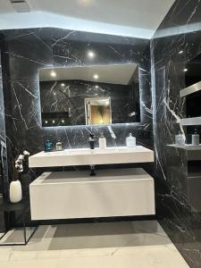 Villa plain pied avec piscine