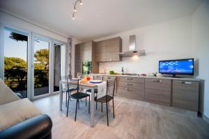 Appartamenti Residence Giardini CENTRALISSIMO AL MARE