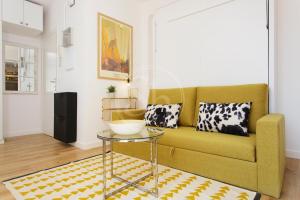 Cozy apartment with terrace & views Sagrada Familia