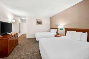 Double Room with Two Double Beds - Non-Smoking room in Best Western Stagecoach Inn