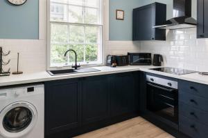 Host & Stay - The Quarter