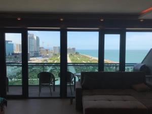 Beach Tower Best Life