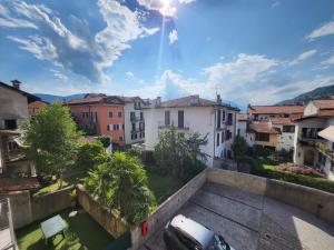 Appartamento Deluxe con 2 Camere da Letto e Balcone