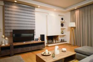 Luxury Villa with Pool in Athens Riviera