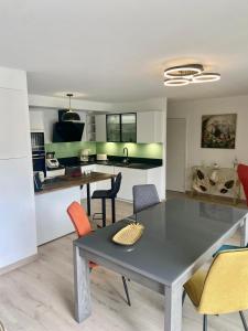 Appartements Taylor - 2 pers - Appartement Dinan : photos des chambres