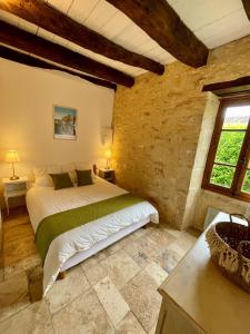 Maisons de vacances La metairie basse Dordogne 2 Gites pour 18 personnes au total : photos des chambres