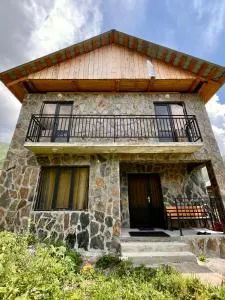 Gamarjoba Guest and Art House - Chvibiani Gamarjoba Guest and Art House - Chvibiani