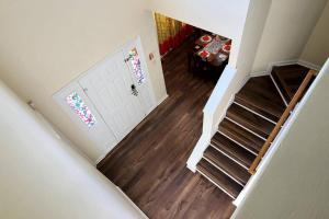 Sweet Home in the heart of Cary Close to NCSU UNC DUKE