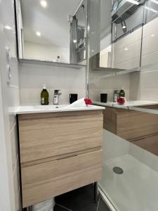 Appartements Le Wine Note, Clim, Piscine, Jardin Top ProsConciergerie : photos des chambres