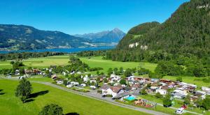 XL Pod with Shared Bathroom room in Lazy Rancho 4 Panorama Camping Eiger-Mönch-Jungfrau (Unterseen - Interlaken)