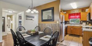 CL403 Creekside Tranquility