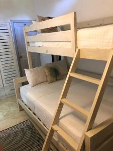 2br Apartment in Playa Bonita