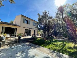 Villas Villa 3 chambres Piscine Jardin a 15m d-Aix-en-Provence : photos des chambres