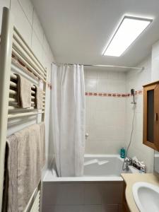 Appartements Appartement Coquelicot 25km Paris et Disney : photos des chambres